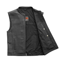 Load image into Gallery viewer, Club House Men's Leather Motorcycle Vest