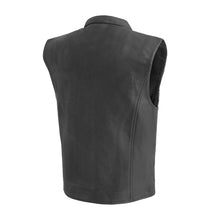 Load image into Gallery viewer, Club House Men's Leather Motorcycle Vest
