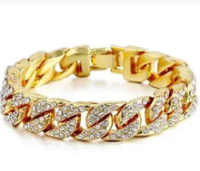 Load image into Gallery viewer, Clyde Elegance Gold Bracelet