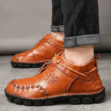 Load image into Gallery viewer, MANDOTOS Cowhide Leather Mens Boots Cushioned Insole Rugged Sole All Day Comfort Durable Construction
