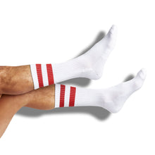 Load image into Gallery viewer, Crimson / White Casual Socks 4 Pack