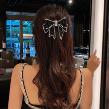 Load image into Gallery viewer, Crystal Big Bow Hair Clips For Women Girls Hair Accessories Rhinestone Hairpins Plastic Hairgirps Retro Barrette Headwear Gorgeous Hair Accessories For Women