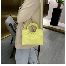 Load image into Gallery viewer, Cute Small Women's Leather Clutches Vintage Style Shoulder Messenger Bags , Handbag And Purses For Women