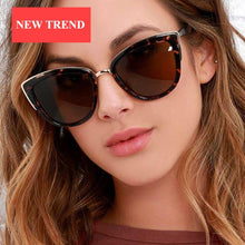 Load image into Gallery viewer, Luxury Modern Luxury Cateye Woman Vintage Classic Gradient Lady Sunglassese With UV400 Protection