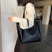 Load image into Gallery viewer, Dazzling women's Bag With Large Capacity, High Quality Shoulder Bags PU Leather Shoulder Bags For Ladies Gifts