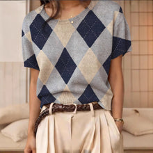 Load image into Gallery viewer, Women's Retro Short-Sleeve Jacquard Knit Top