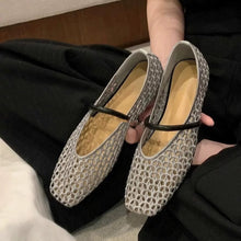 Load image into Gallery viewer, Women's Woven Square Toe Slip-On Pumps – Retro Roman Low Heel