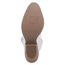 Load image into Gallery viewer, Dingo Queen A Hearts - Women's Leather Cowgirl Boots