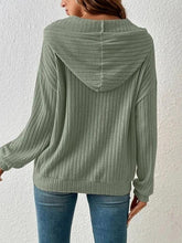 Load image into Gallery viewer, Mandotos Womens Knit Hoodie Sweatshirt With Pockets Drawstring Long Sleeve Solid Sunken Stripe Knitwear