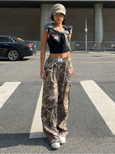 Load image into Gallery viewer, Women's Y2K Camouflage Cargo Pants