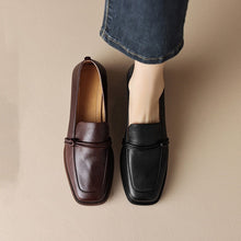 Load image into Gallery viewer, Women’s Retro Minimalist Mid-Heel Leather Shoes