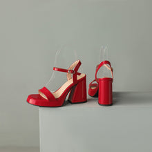 Load image into Gallery viewer, Women's Round Toe Chunky Heel Sandals – Buckle Strap Block Heel