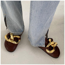 Load image into Gallery viewer, Elegant Metal Chain Design Women Slipper Closed Toe Slip On Shoes Round Toe Low Heels Casual Slides Shoes Flats Loafer Gold Chain Casual Shoes Slip On Women's Slide Sandals Slipers