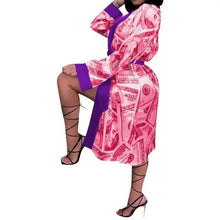 Load image into Gallery viewer, Elegant Women Indoor Robes Modern Design Bathrobes Ladies Long Sleepwear Soft And Comfortable Womens Bathrobes