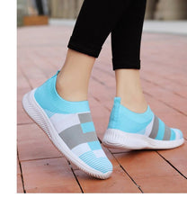 Load image into Gallery viewer, Elegant Women Shoes Espadrilles Knitted Sneakers Women New Flat Shoes Mix Color Casual Walking Shoes Slip-on Sock Shoe Lady Girls Running Shoes Mesh Air Mesh Womens Espadrilles