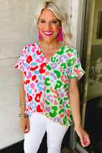 Load image into Gallery viewer, Green Leopard Print Patchwork V Neck Short Sleeve Blouse