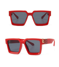 Load image into Gallery viewer, Fashion Black Design Stylish Sunglasses For Men & Women Square Shape Driving Eyewear Classic Luxury Style Sun Glasses For Men Women Anti Blue Light Sun Glasses For Summer