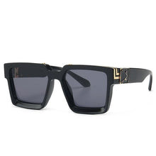 Load image into Gallery viewer, Fashion Black Design Stylish Sunglasses For Men & Women Square Shape Driving Eyewear Classic Luxury Style Sun Glasses For Men Women Anti Blue Light Sun Glasses For Summer