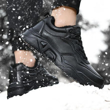 Load image into Gallery viewer, Fashion Men's Sneakers Winter Plush Casual Shoes Trainers Lightweight Vulcanize Walking Sneakers Warm Anti-Slip Soft Sole Warm Fur Lined Winter Comfortable Sneakers