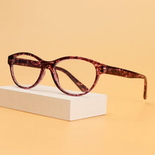 Load image into Gallery viewer, Fashion Reading Eyeglasses Men Women High Definition Transparent Optical Eyewear Anti Blue Eye Protection Eyeglasses Transparent Optical Eyewear With Diopter +1.0~+ 4.0