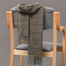 Load image into Gallery viewer, Fashion Winter Casual Classic Soft Plaid Popular Couple Lightweight Tartan Muffler Warm Scarf Cashmere Scarves Shawls Wraps Lightweight Women Warm Lattice Scarves Cashmere Hijab For Women