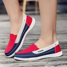 Load image into Gallery viewer, Fashion Women Flat Shoes New Espadrilles Casual Canvas Spring Summer Women Flat Mesh Running Casual Slip On Comfortable Walking Flats Shoes For Womens