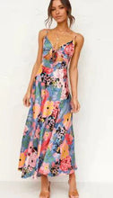 Load image into Gallery viewer, Floral Boho Chic Midi Dress