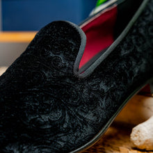 Load image into Gallery viewer, 10-520-BLK FORMAL II Velvet Tuxedo Shoe, Black