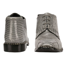 Load image into Gallery viewer, Foxx Leather Lace-Up Boots
