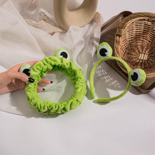 Load image into Gallery viewer, Funny Frog Makeup Headband Wide-brimmed Elastic Hairbands Cute Girls Hair Bands Women Hair Accessories Girls Hairband Gorgeous Hair Accessories For Women