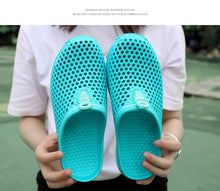 Load image into Gallery viewer, Garden Clog Women Quick Drying Summer Beach Slipper Flat Outdoor Sandals Breathable Mesh Sandals Beach Footwear Anti-Slip Slippers Quick Drying Sandals