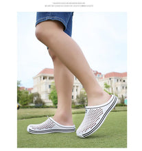 Load image into Gallery viewer, Garden Clog Women Quick Drying Summer Beach Slipper Flat Outdoor Sandals Breathable Mesh Sandals Beach Footwear Anti-Slip Slippers Quick Drying Sandals