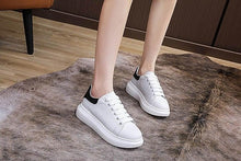 Load image into Gallery viewer, Genuine Leather Women Platform Sneakers Autumn Fashion Sports Little White Shoes Platform Flats Casual Lace Up Woman Comfort Walking Sneakers