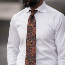 Load image into Gallery viewer, Calvino - Printed Madder Silk Tie - Black