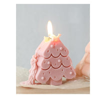 Load image into Gallery viewer, Handmade Creative Christmas Tree Scented Candles Christmas Tree Candles Christmas Gifts For Women Mom Girlfriend Christmas Scented Candles Home Decor Christmas Novelty Scented Candles Seasonal Celebration Candle Decoration Candle Gift