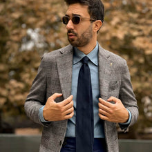 Load image into Gallery viewer, Cavour - Dark Navy Silk Grenadine Tie