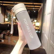 Load image into Gallery viewer, High Quality Water Bottle 800ML Tour Outdoor Sport Leak Proof Seal School Water Bottles Drinkware BPA Free Plastic Sport Water Bottle Large Capacity Outdoor Matte Water Bottle