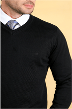 Load image into Gallery viewer, The Caravan Vneck (Classic Black)