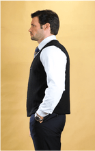 Load image into Gallery viewer, The Staple Vest(Black)
