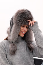 Load image into Gallery viewer, Genuine Silver Fox Fur Genuine Leather Hat