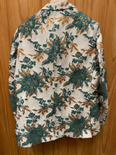 Load image into Gallery viewer, Luxury Hunter Green/Gold Floral 2-Piece Modern Fit Suit