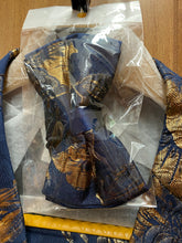 Load image into Gallery viewer, Luxury Navy Blue/Gold Floral 2-Piece Modern Fit Suit