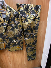 Load image into Gallery viewer, Luxury Black/Gold Floral 2-Piece Modern Fit Suit