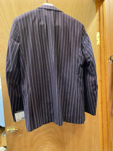 Load image into Gallery viewer, Vitali M1532-NP-PK Wine Stripe 3-Piece Modern Fit Suit