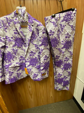Load image into Gallery viewer, Luxury Purple/Silver Floral 2-Piece Modern Fit Suit