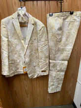 Load image into Gallery viewer, Luxury Ivory/Gold Floral 2-Piece Modern Fit Suit