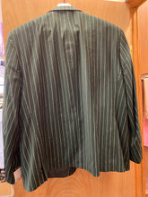 Load image into Gallery viewer, Vitali M1532-NP-PK Bottle Green Stripe 3-Piece Modern Fit Suit