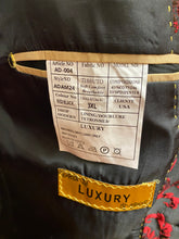 Load image into Gallery viewer, Luxury Red/Black Floral 2-Piece Modern Fit Suit