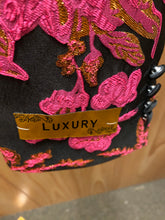 Load image into Gallery viewer, Luxury Fuchsia/Black Floral 2-Piece Modern Fit Suit