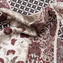 Load image into Gallery viewer, Portici - Silk Pocket Square - Maroon